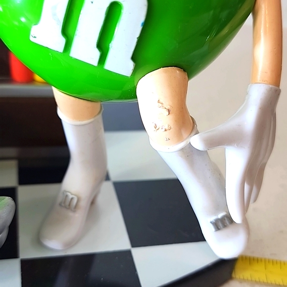 Vintage collectible M&M Candy Dispenser Rock n Roll Cafe - Picture 12 of 12